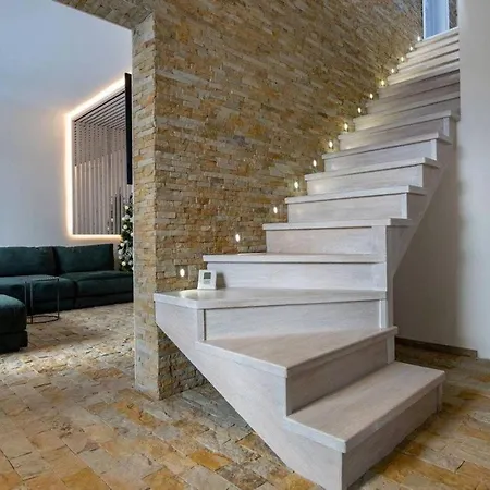 білий лев - White Lion Σαλέ Μπούκοβελ