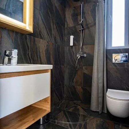 білий лев - White Lion Σαλέ