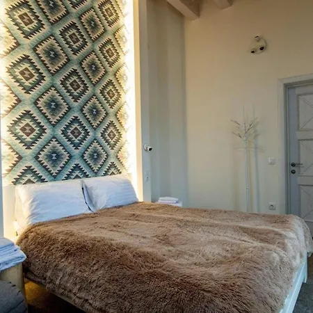 білий лев - White Lion Σαλέ