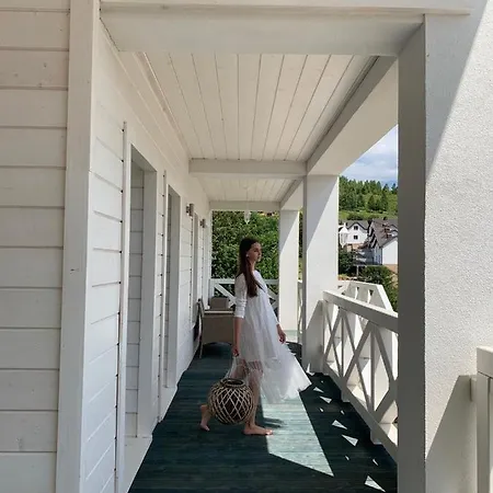 білий лев - White Lion *