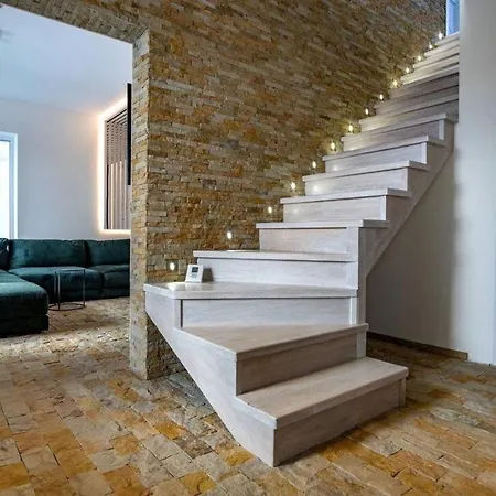 בקתה білий лев - White Lion *