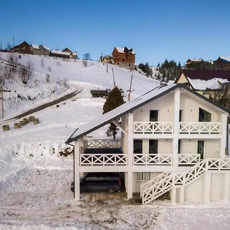 білий лев - White Lion בקתה