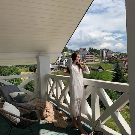 білий лев - White Lion